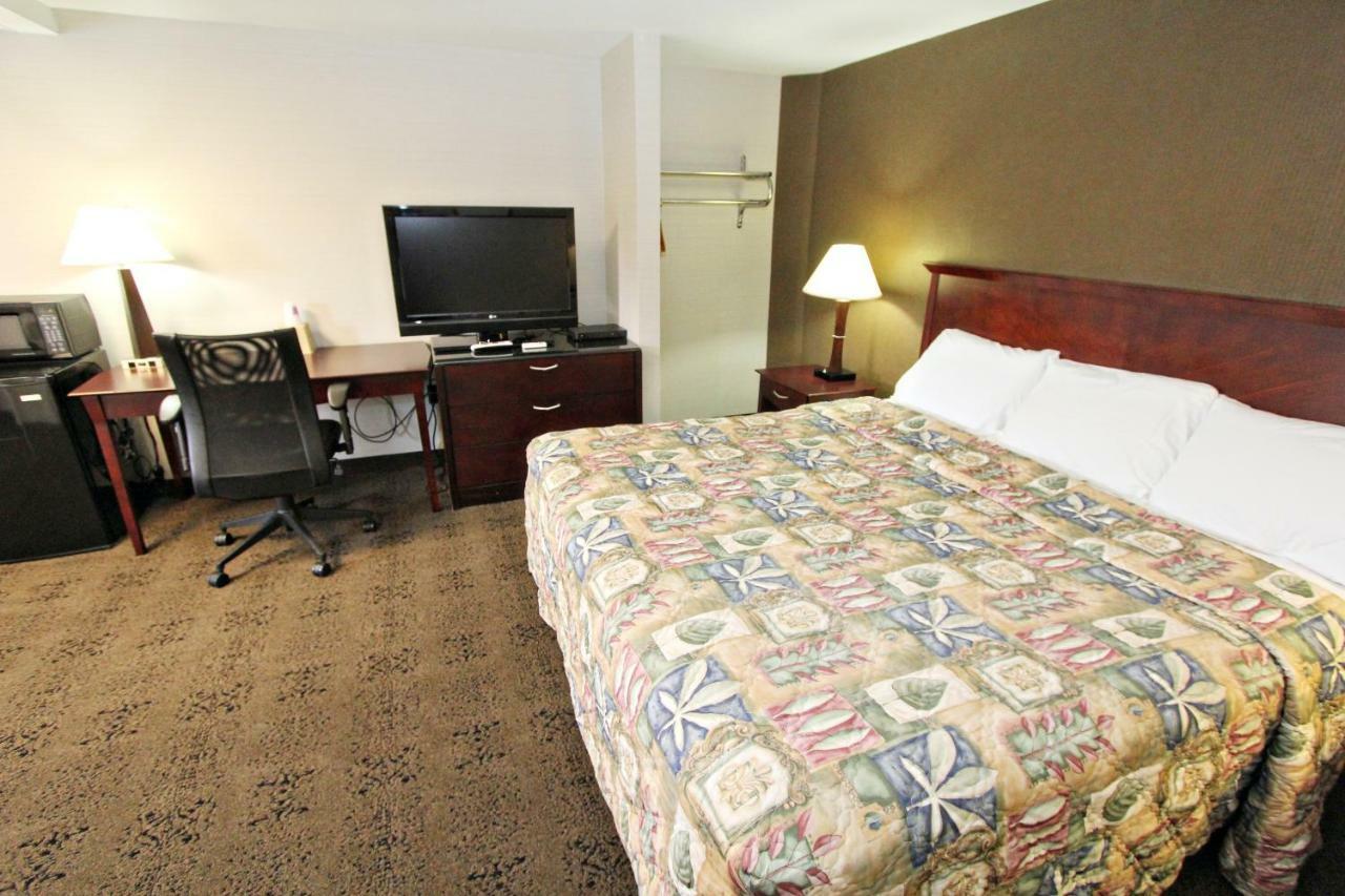 Knights Pine Grove Motel