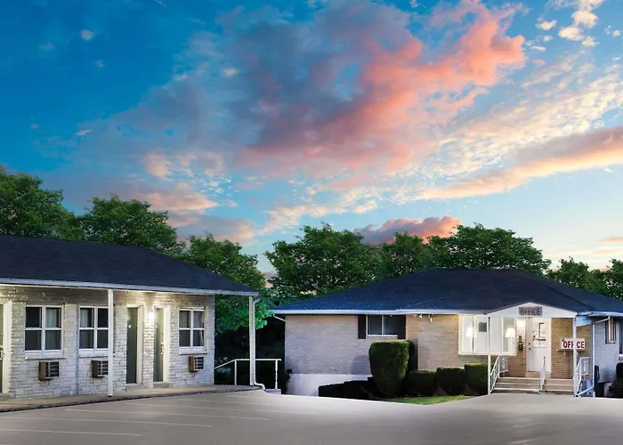 Knights Inn Pine Grove